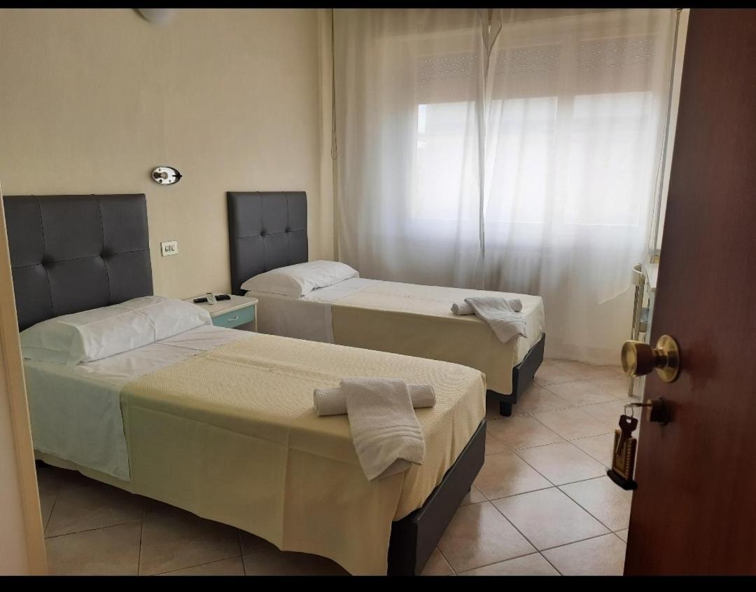 R&B Hotel Alfonsine Extérieur photo